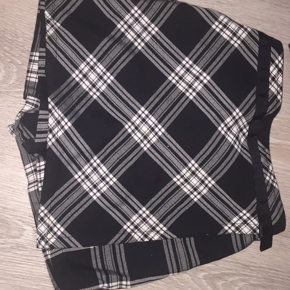 Black And White Strips Skirt